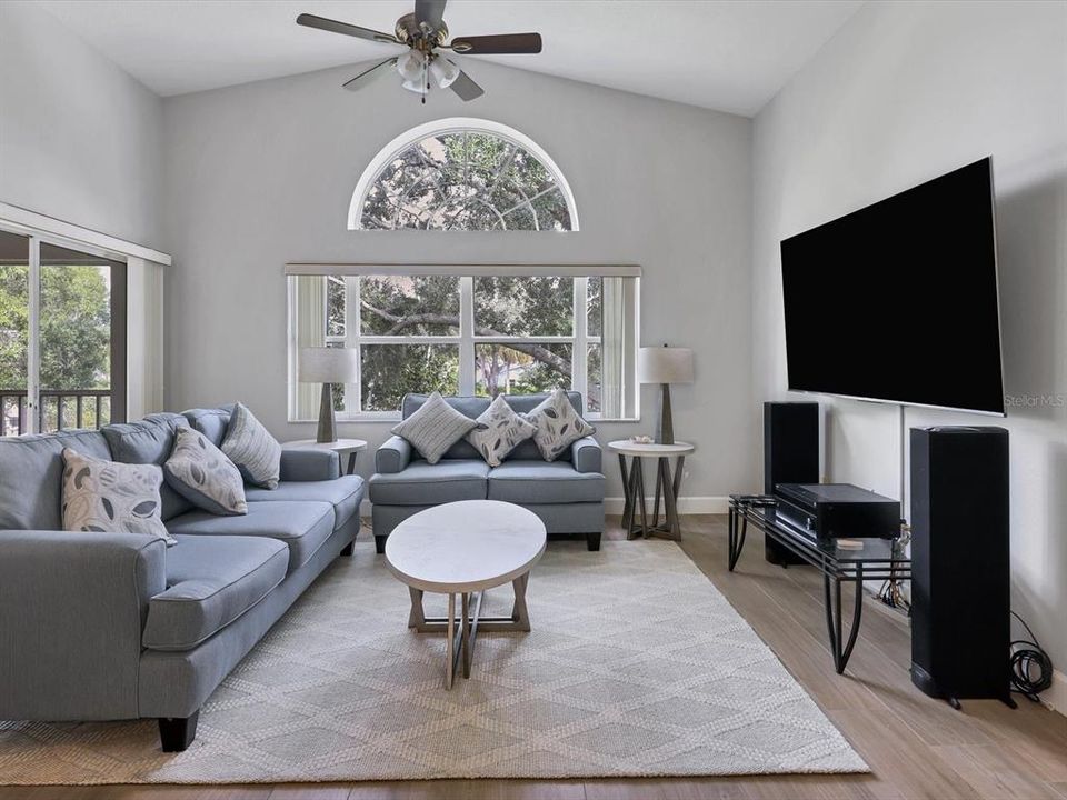 For Rent: $3,200 (2 beds, 2 baths, 1064 Square Feet)