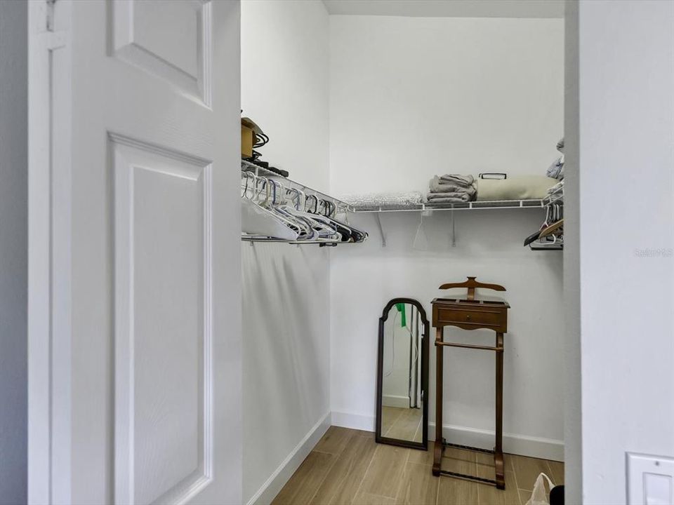 For Rent: $3,200 (2 beds, 2 baths, 1064 Square Feet)