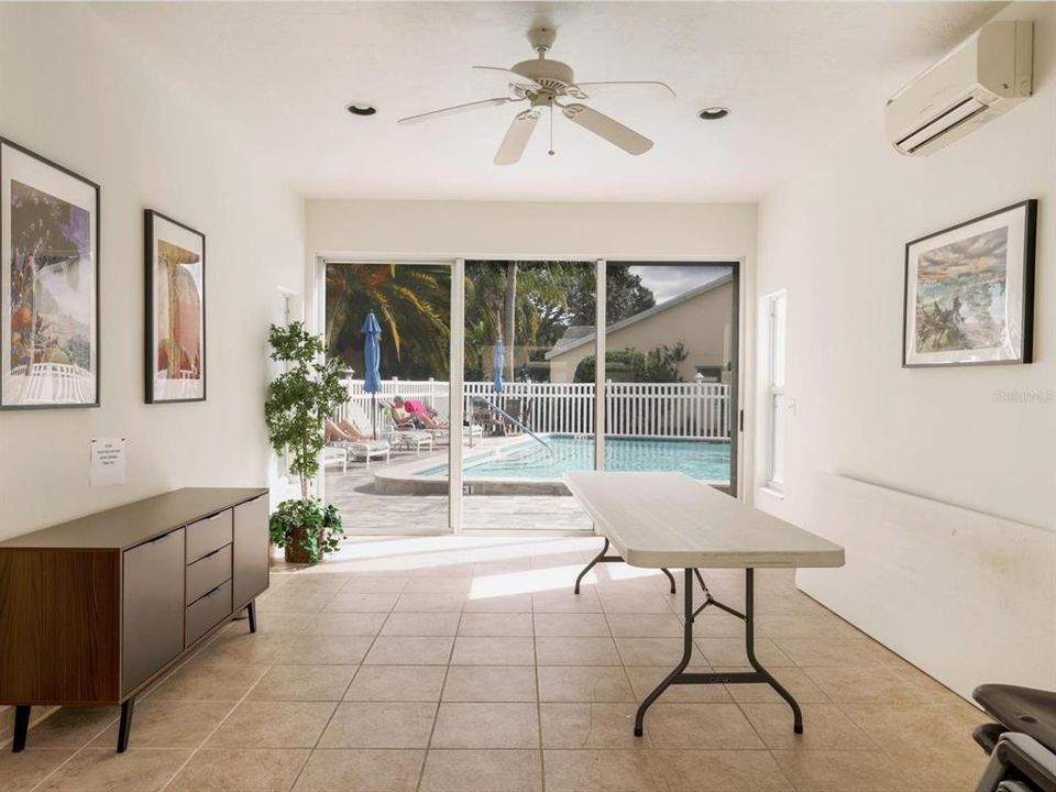 For Rent: $3,200 (2 beds, 2 baths, 1064 Square Feet)