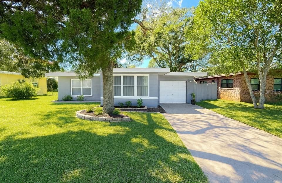 For Sale: $230,000 (3 beds, 1 baths, 1087 Square Feet)