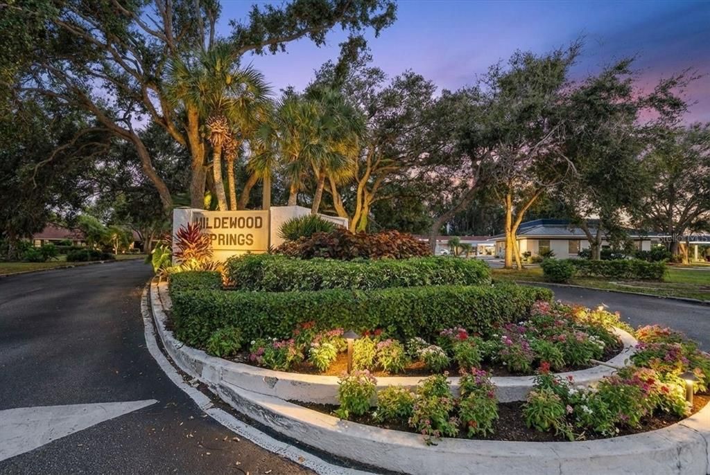 En Venta: $220,000 (2 camas, 2 baños, 940 Pies cuadrados)