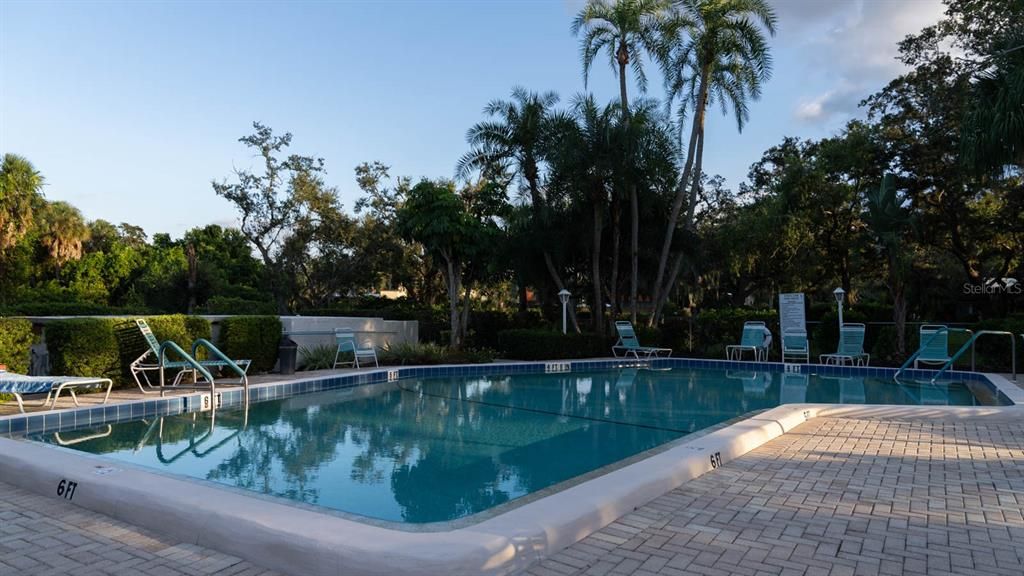 En Venta: $220,000 (2 camas, 2 baños, 940 Pies cuadrados)