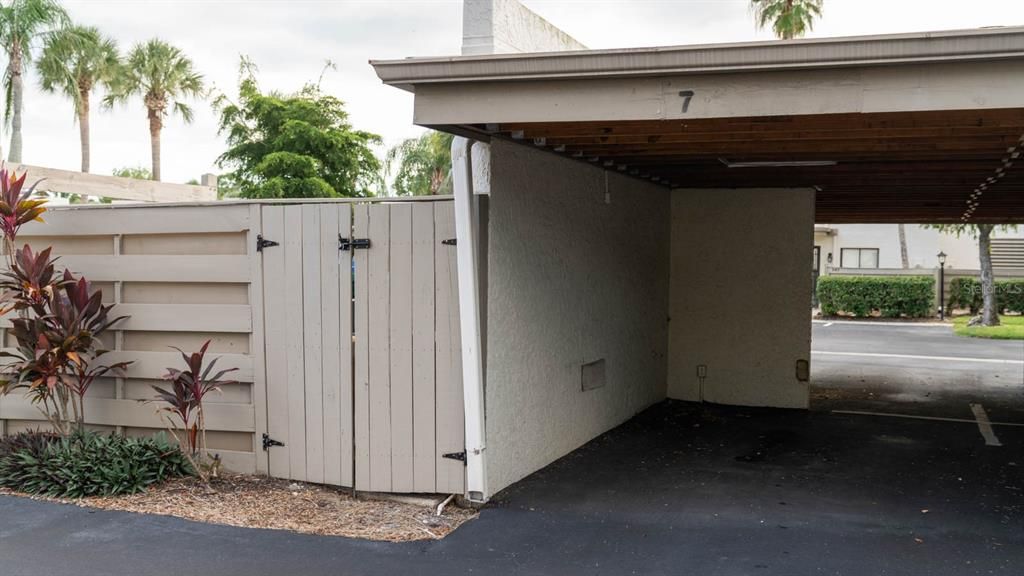 En Venta: $220,000 (2 camas, 2 baños, 940 Pies cuadrados)