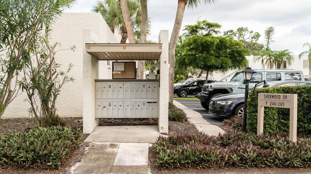 En Venta: $220,000 (2 camas, 2 baños, 940 Pies cuadrados)