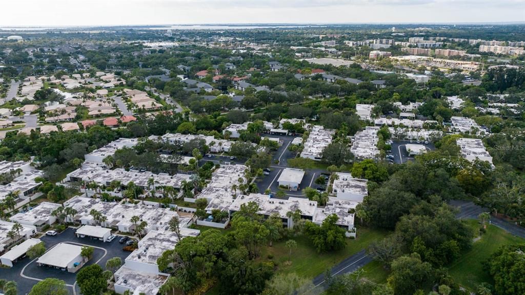 En Venta: $220,000 (2 camas, 2 baños, 940 Pies cuadrados)