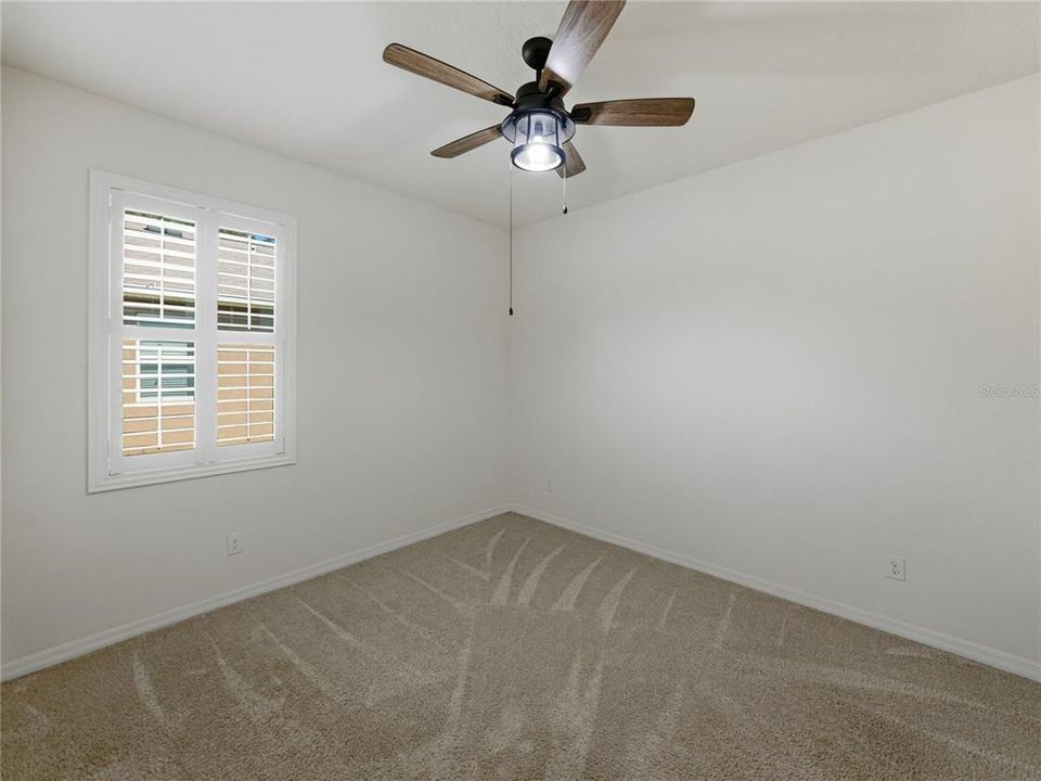 待售: $424,900 (4 贝兹, 2 浴室, 2057 平方英尺)