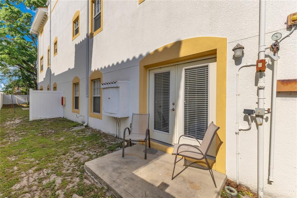 For Sale: $579,900 (3 beds, 3 baths, 2154 Square Feet)