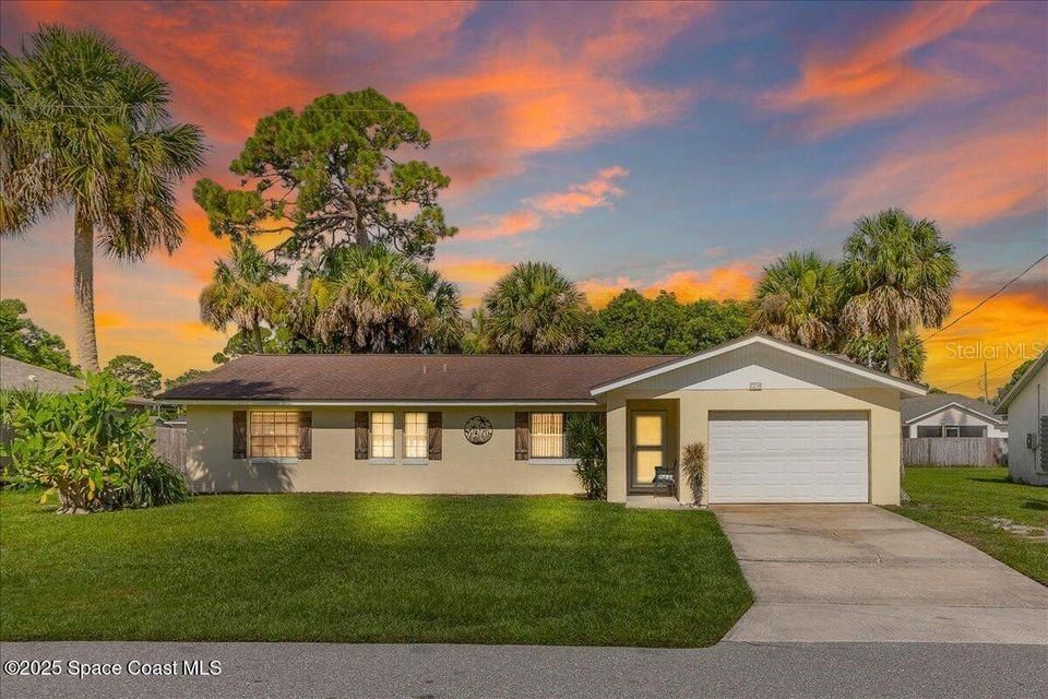 Vendido Recientemente: $315,000 (3 camas, 2 baños, 1460 Pies cuadrados)