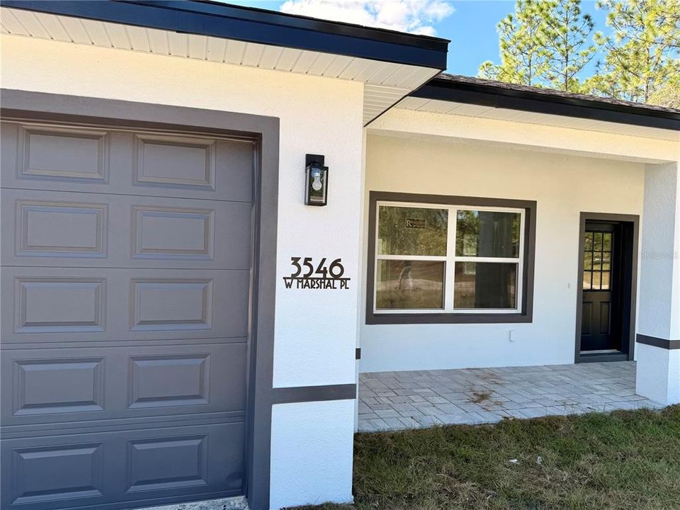 На продажу: $282,800 (3 спален, 2 ванн, 1540 Квадратных фут)