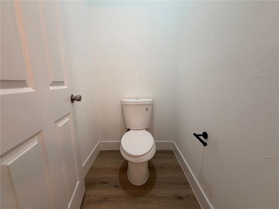 На продажу: $282,800 (3 спален, 2 ванн, 1540 Квадратных фут)