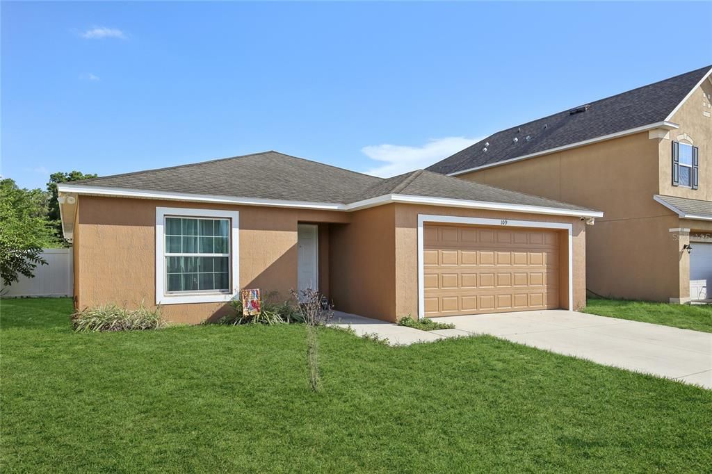 For Rent: $1,895 (3 beds, 2 baths, 1538 Square Feet)