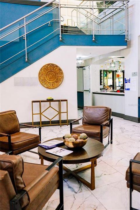 На продажу: $220,000 (2 спален, 2 ванн, 1188 Квадратных фут)