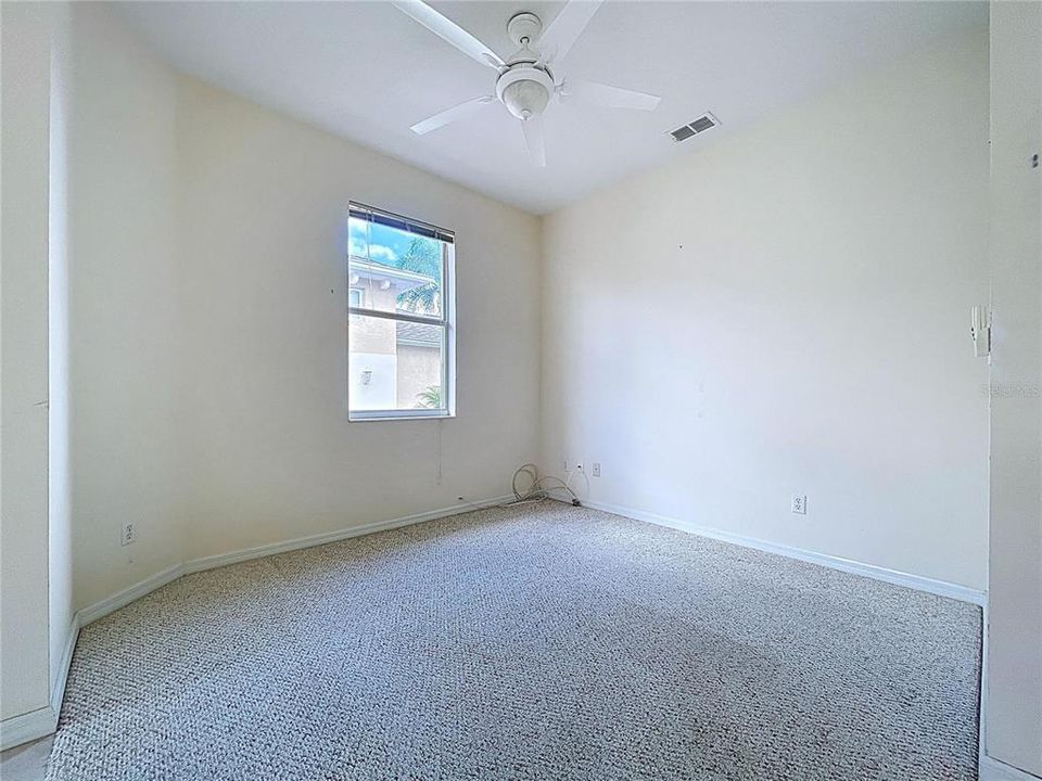 На продажу: $220,000 (2 спален, 2 ванн, 1188 Квадратных фут)