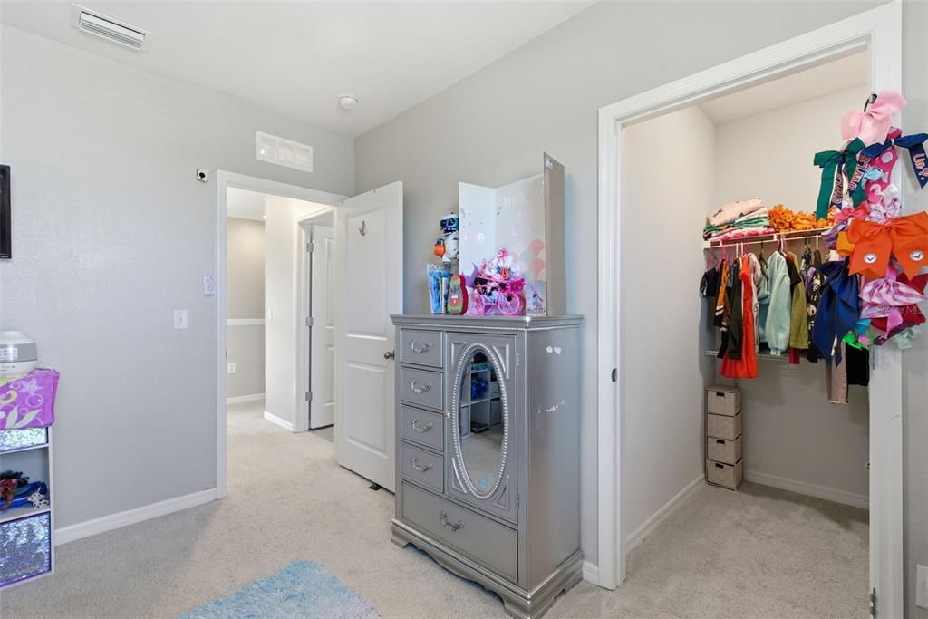 Active With Contract: $299,999 (4 beds, 2 baths, 2048 Square Feet)