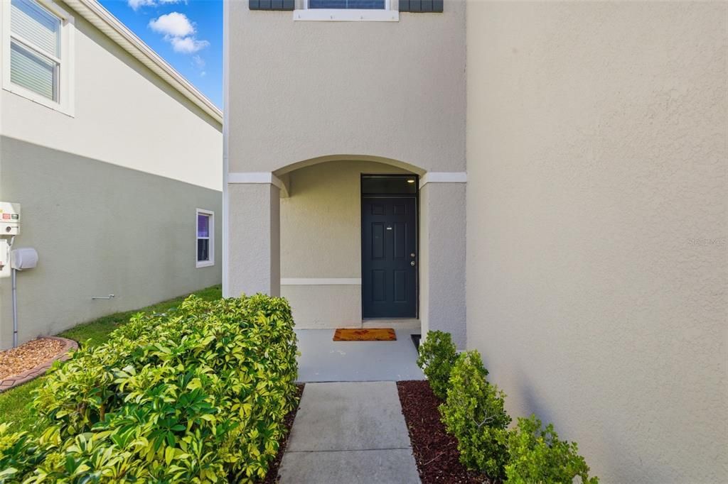 Active With Contract: $299,999 (4 beds, 2 baths, 2048 Square Feet)