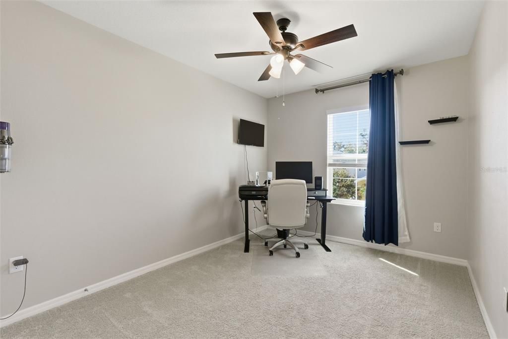 Active With Contract: $299,999 (4 beds, 2 baths, 2048 Square Feet)