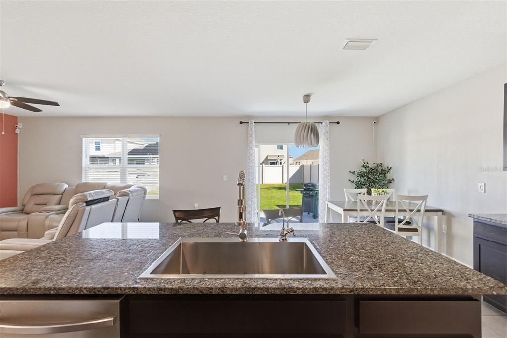 Active With Contract: $299,999 (4 beds, 2 baths, 2048 Square Feet)