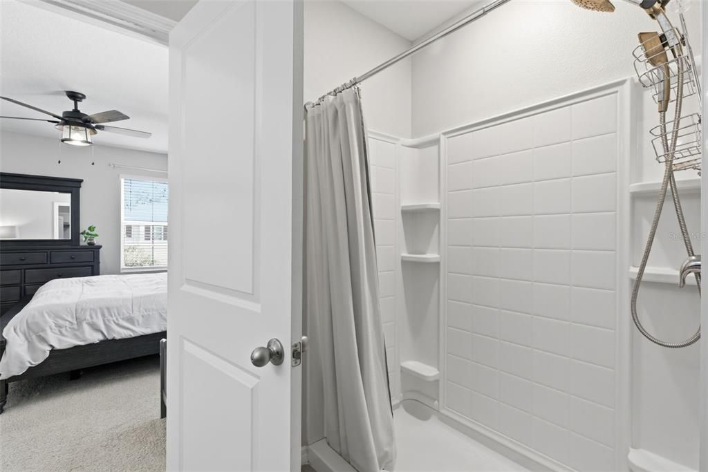 Active With Contract: $299,999 (4 beds, 2 baths, 2048 Square Feet)