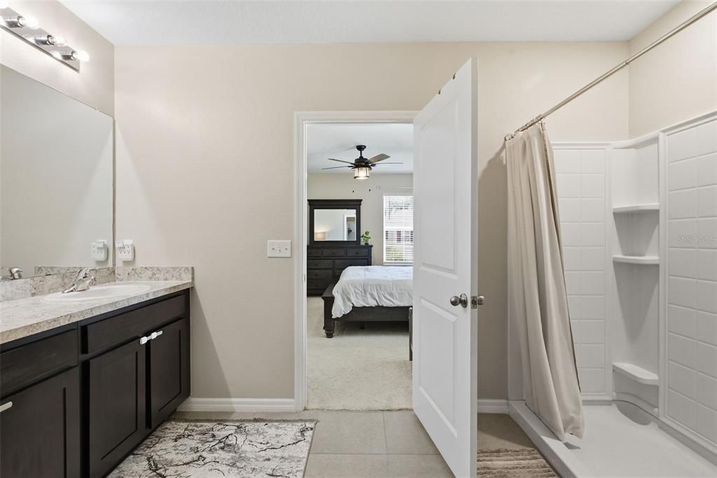 Active With Contract: $299,999 (4 beds, 2 baths, 2048 Square Feet)