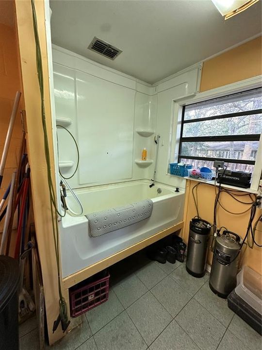 En Venta: $1,950,000 (3 camas, 2 baños, 4904 Pies cuadrados)