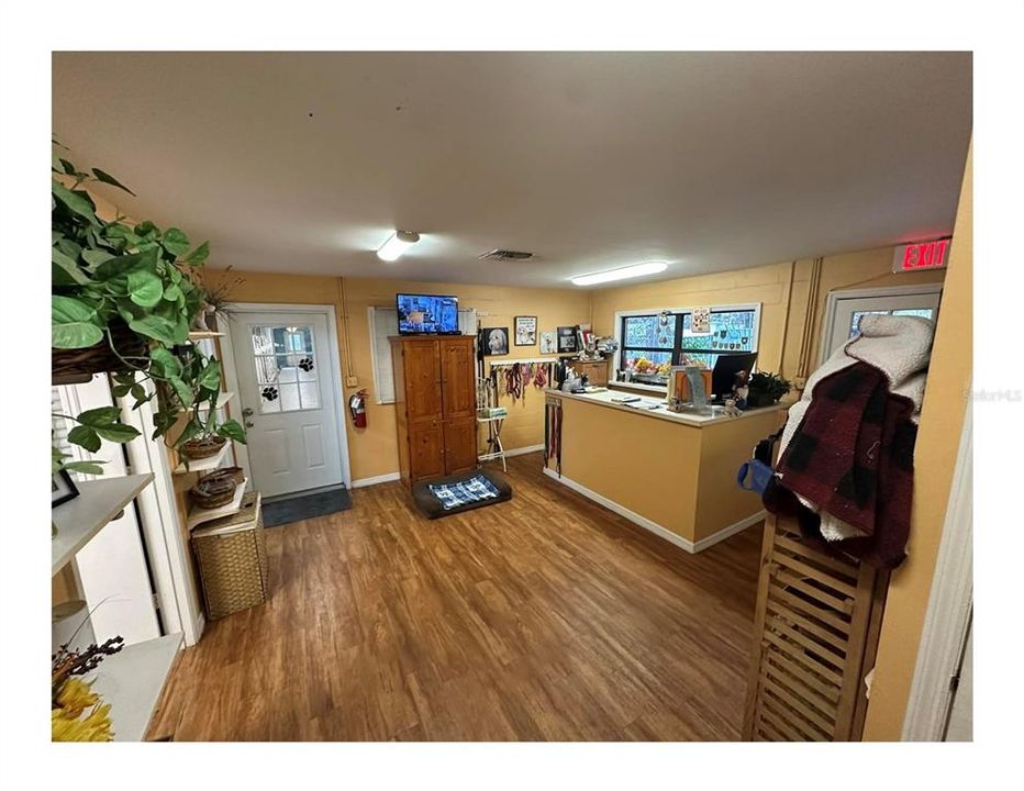 En Venta: $1,950,000 (3 camas, 2 baños, 4904 Pies cuadrados)