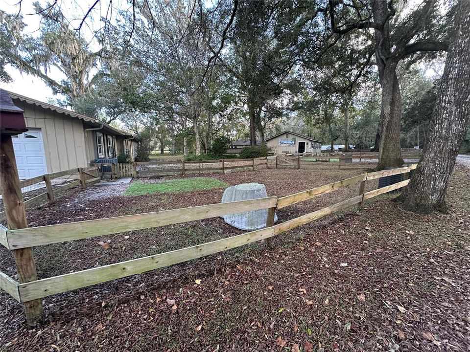 En Venta: $1,950,000 (3 camas, 2 baños, 4904 Pies cuadrados)