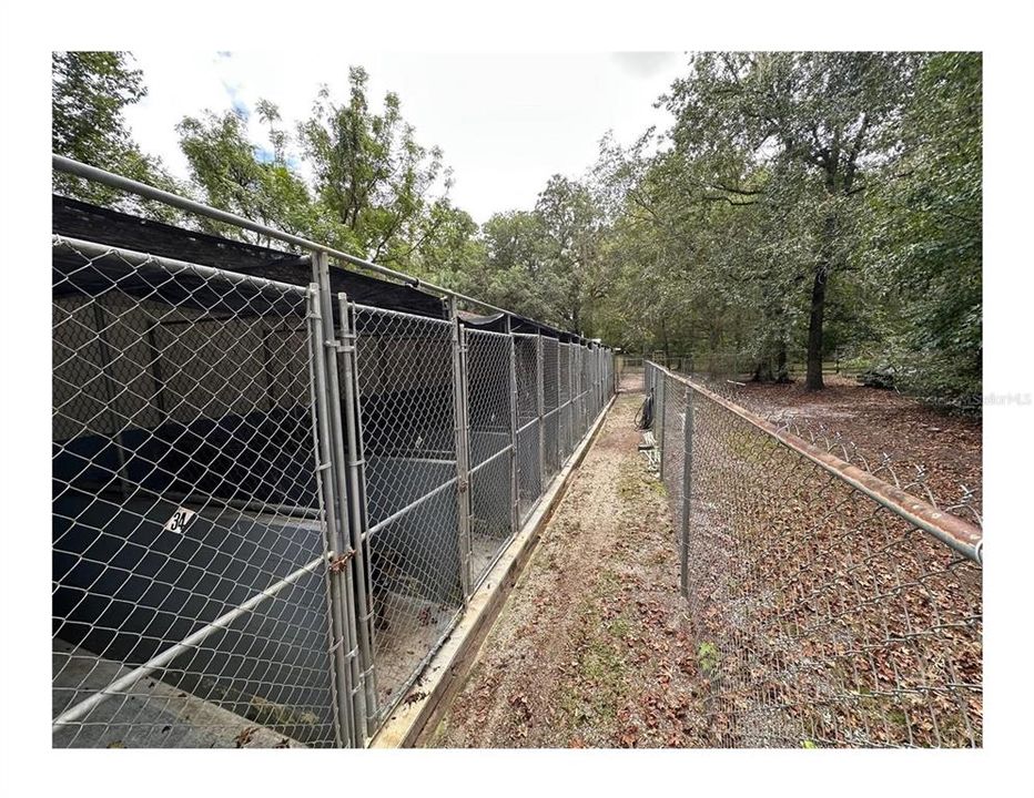 En Venta: $1,950,000 (3 camas, 2 baños, 4904 Pies cuadrados)