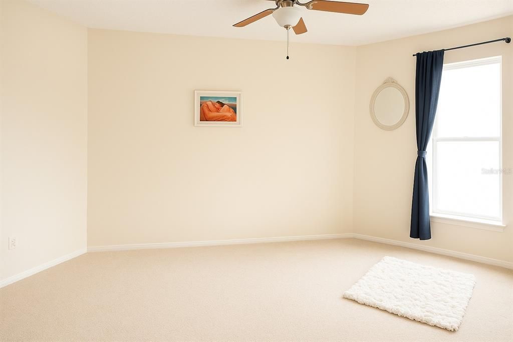 待售: $149,900 (1 贝兹, 1 浴室, 685 平方英尺)