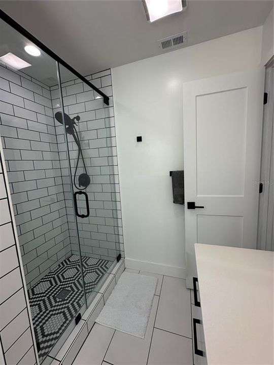 For Rent: $3,500 (2 beds, 2 baths, 1346 Square Feet)