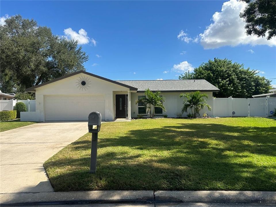 For Rent: $3,500 (2 beds, 2 baths, 1346 Square Feet)