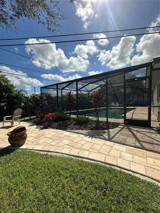 For Rent: $3,500 (2 beds, 2 baths, 1346 Square Feet)