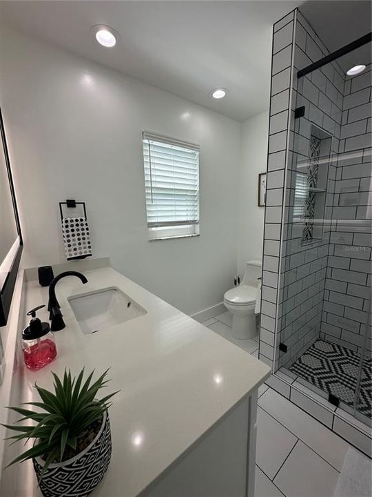 For Rent: $3,500 (2 beds, 2 baths, 1346 Square Feet)