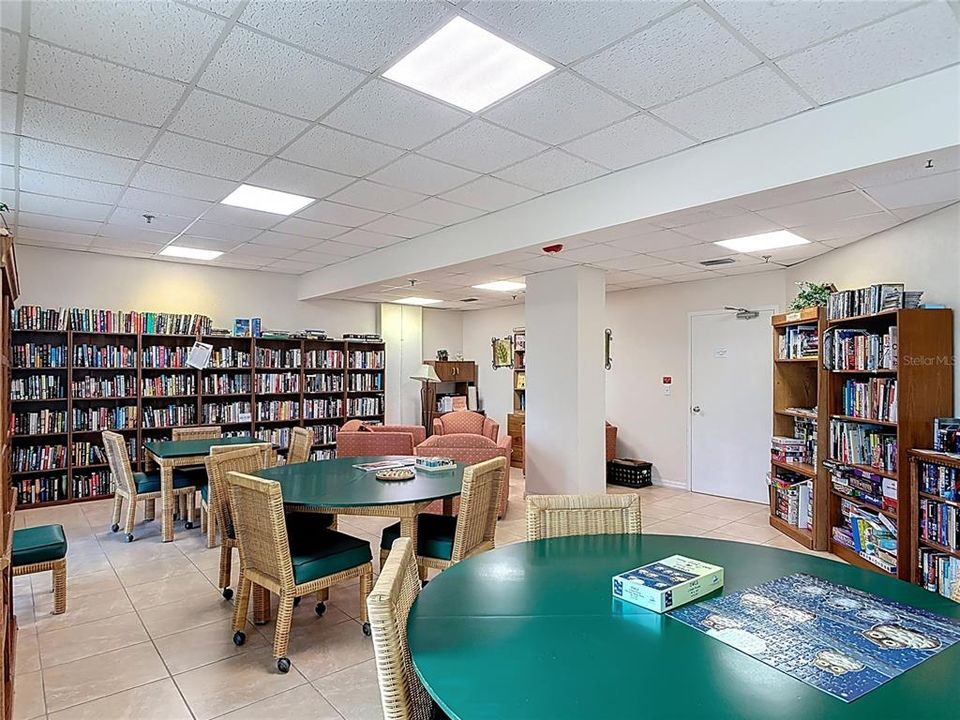 Activo con contrato: $212,900 (2 camas, 2 baños, 1265 Pies cuadrados)