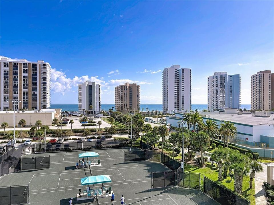 Activo con contrato: $212,900 (2 camas, 2 baños, 1265 Pies cuadrados)