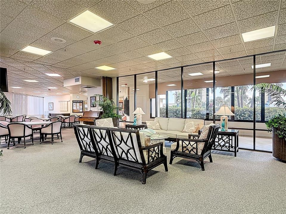 Activo con contrato: $212,900 (2 camas, 2 baños, 1265 Pies cuadrados)