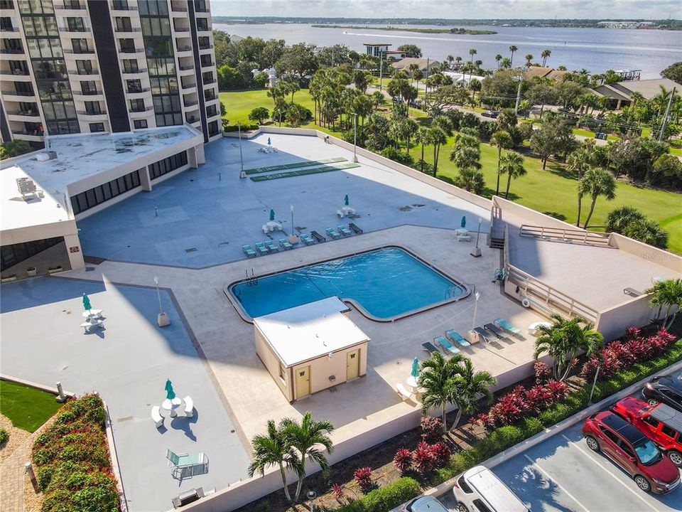 Activo con contrato: $212,900 (2 camas, 2 baños, 1265 Pies cuadrados)