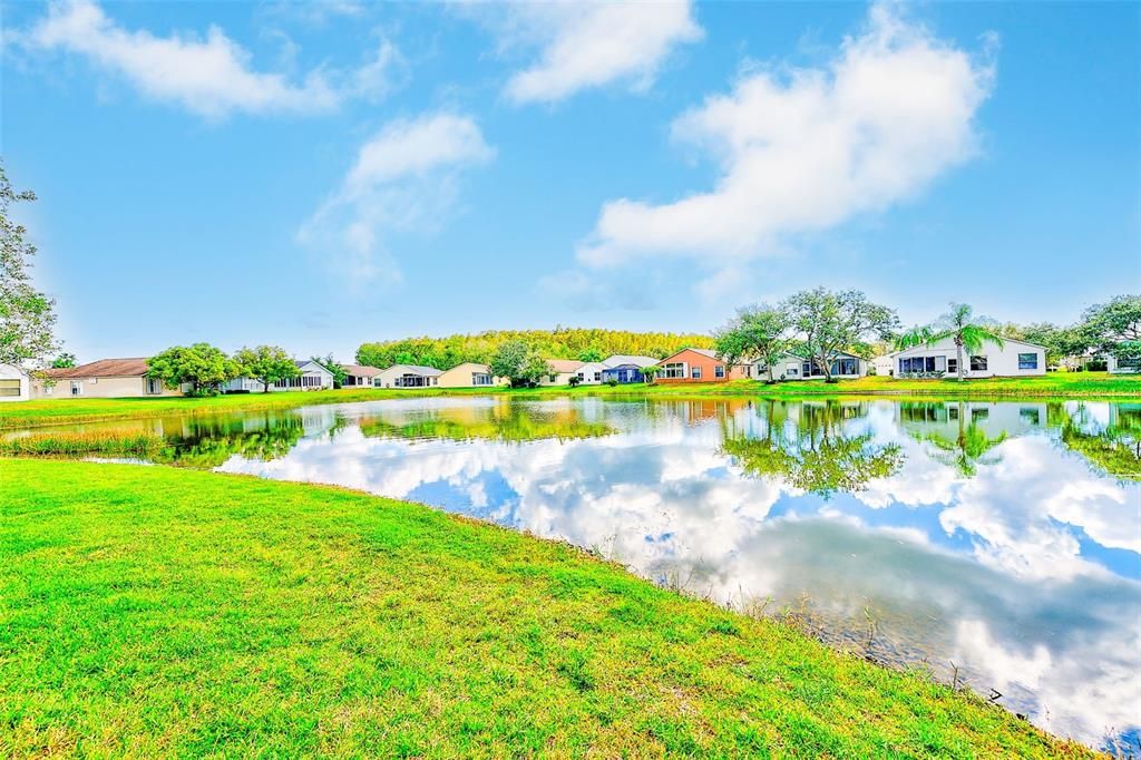 На продажу: $360,000 (2 спален, 2 ванн, 1964 Квадратных фут)