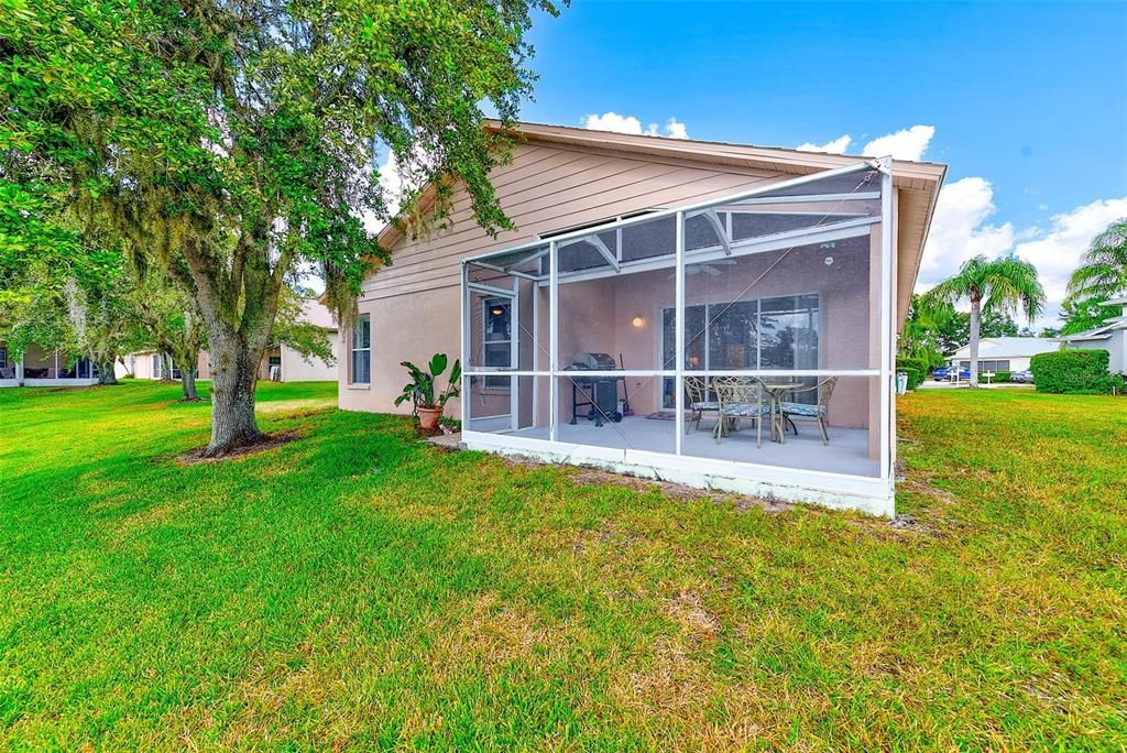 На продажу: $360,000 (2 спален, 2 ванн, 1964 Квадратных фут)