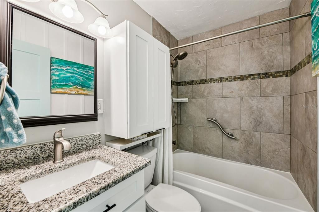 Activo con contrato: $350,000 (3 camas, 2 baños, 1540 Pies cuadrados)