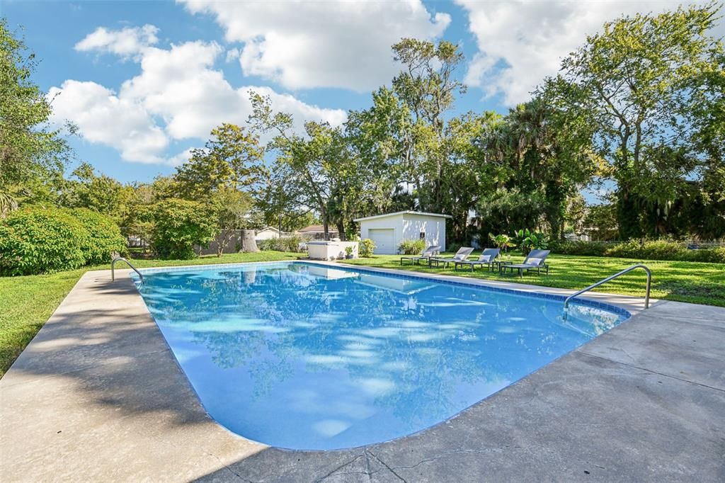 Activo con contrato: $350,000 (3 camas, 2 baños, 1540 Pies cuadrados)