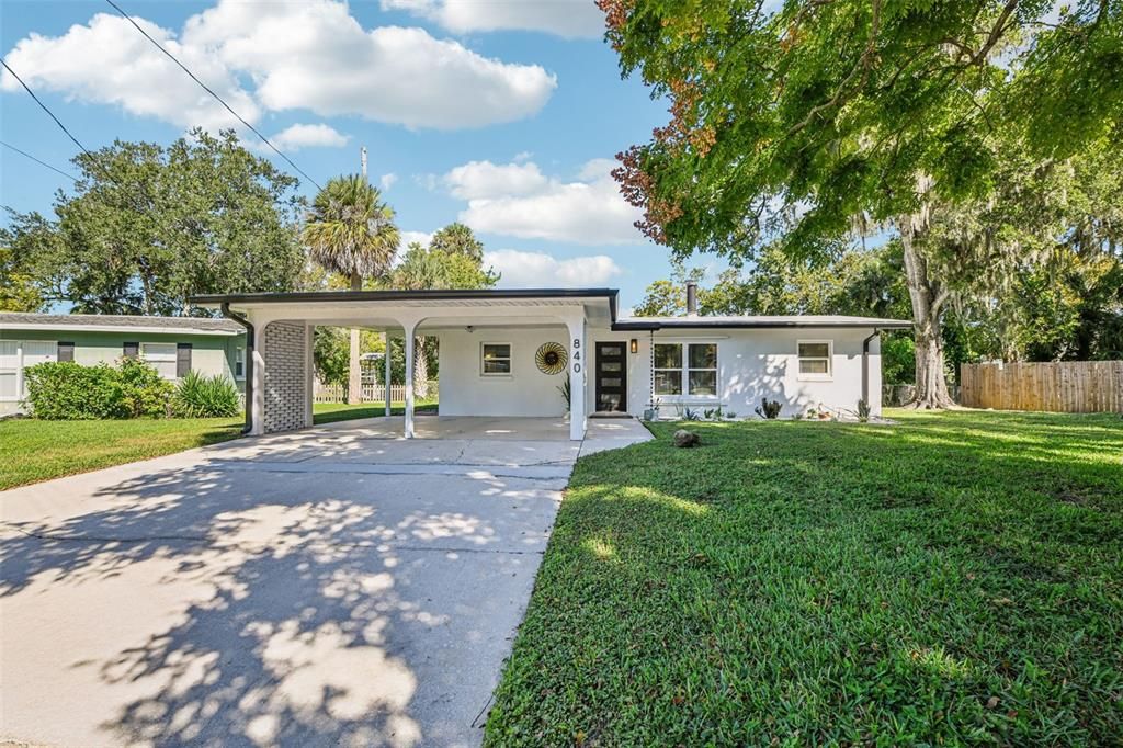 Activo con contrato: $350,000 (3 camas, 2 baños, 1540 Pies cuadrados)