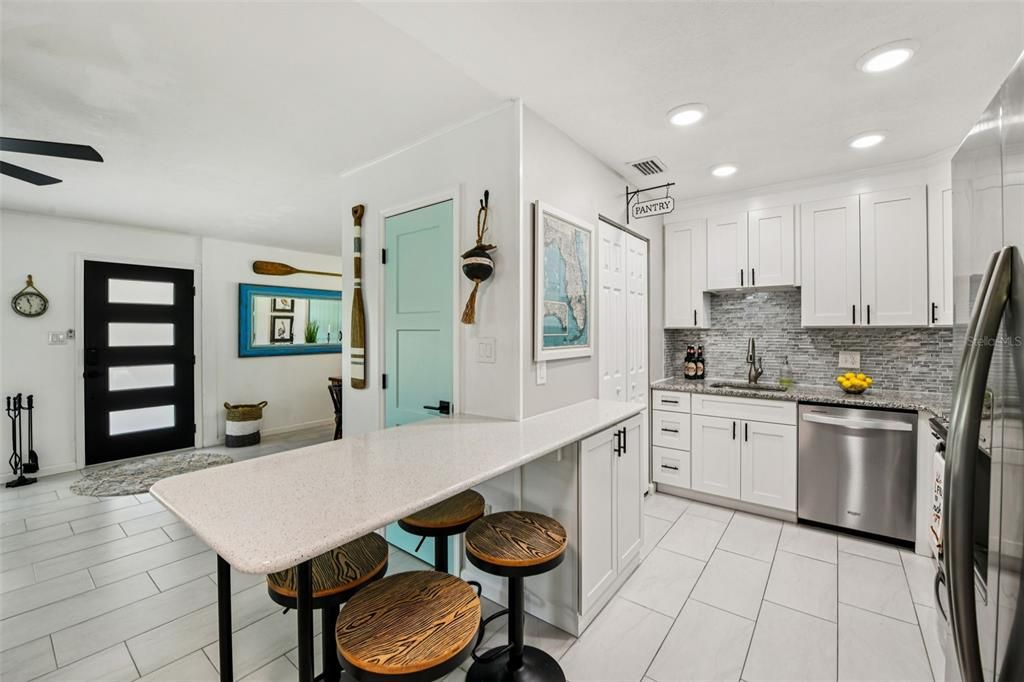 Activo con contrato: $350,000 (3 camas, 2 baños, 1540 Pies cuadrados)