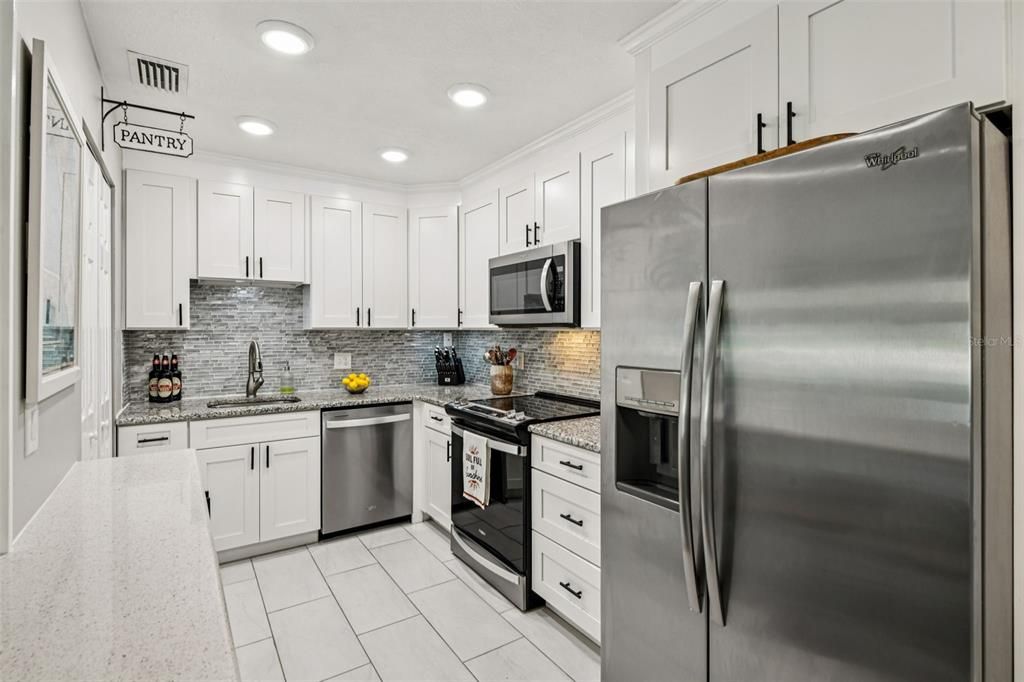 Activo con contrato: $350,000 (3 camas, 2 baños, 1540 Pies cuadrados)