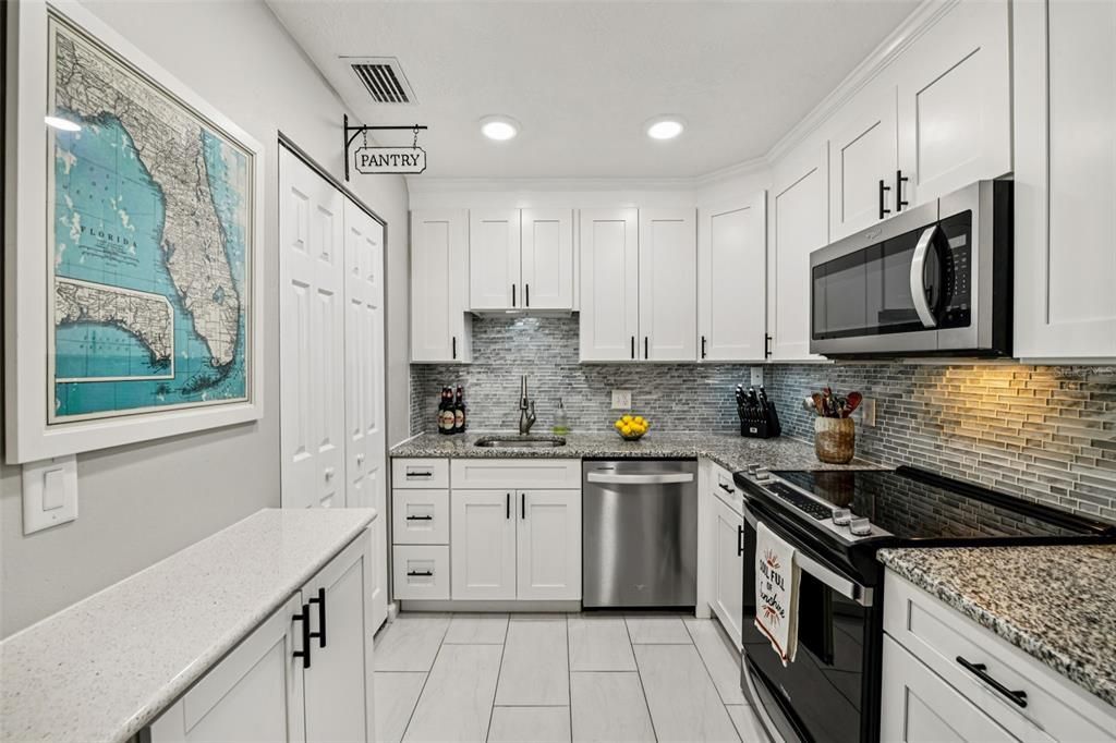 Activo con contrato: $350,000 (3 camas, 2 baños, 1540 Pies cuadrados)