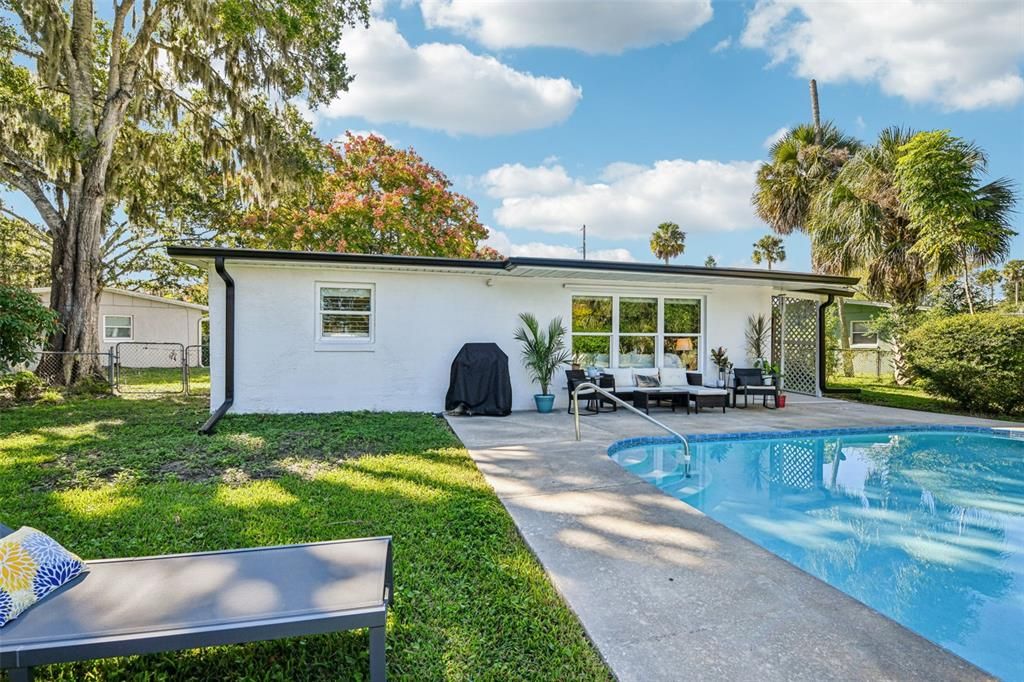 Activo con contrato: $350,000 (3 camas, 2 baños, 1540 Pies cuadrados)