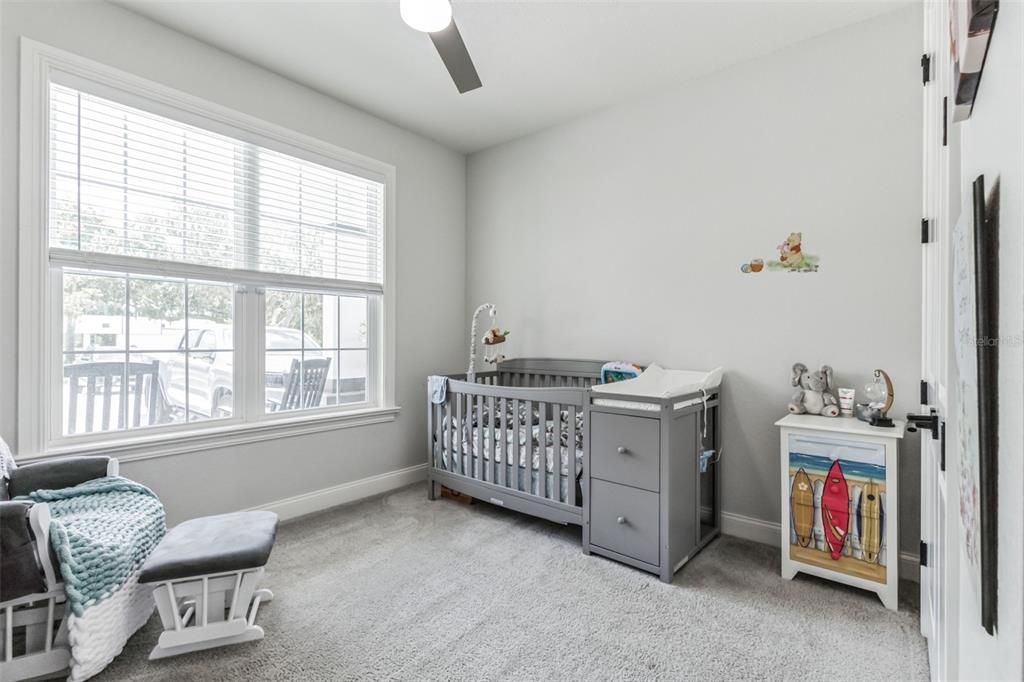 合同活跃: $495,900 (3 贝兹, 2 浴室, 2057 平方英尺)