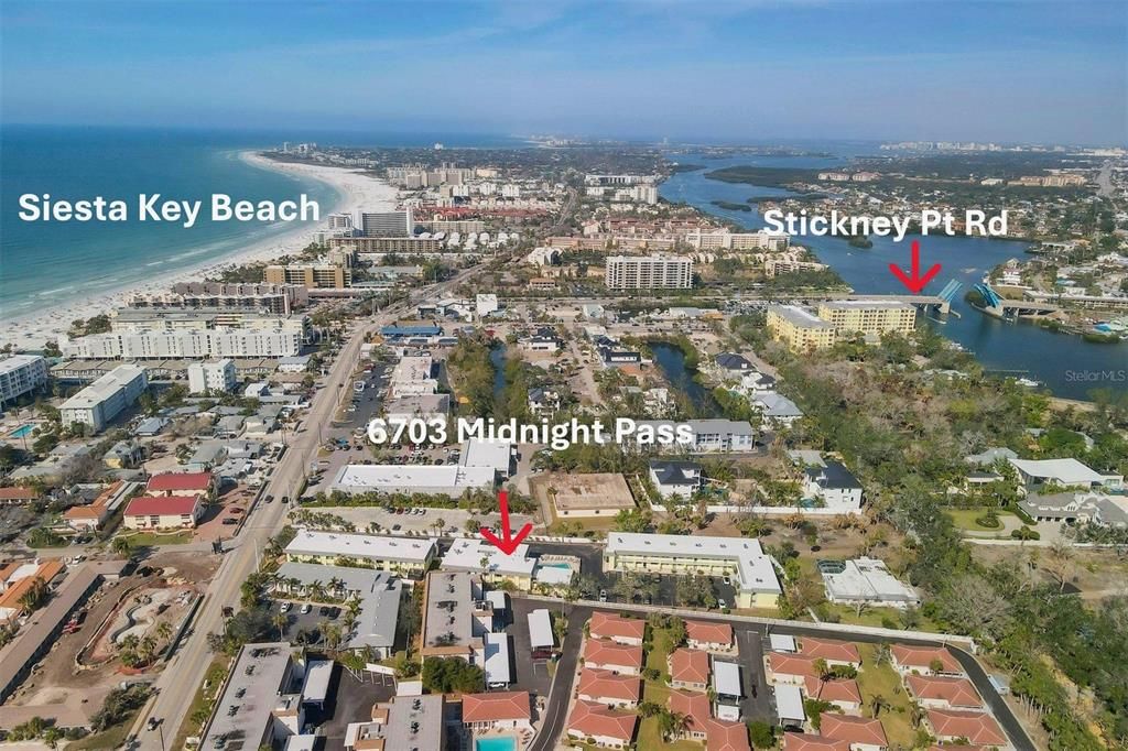 En Venta: $329,000 (1 camas, 1 baños, 702 Pies cuadrados)