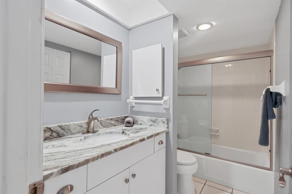 En Venta: $329,000 (1 camas, 1 baños, 702 Pies cuadrados)