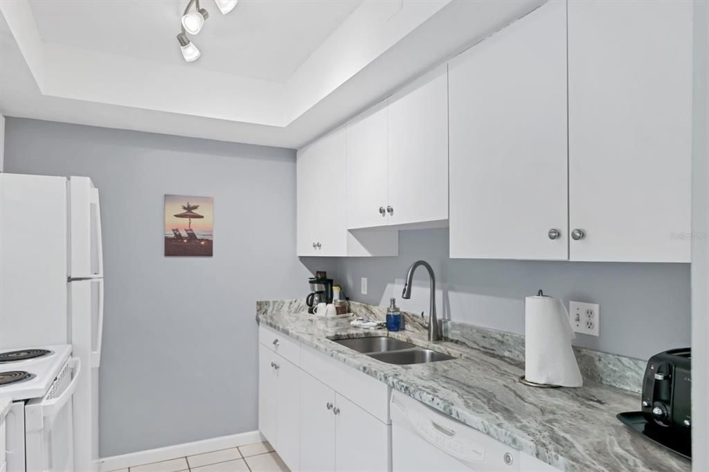 En Venta: $329,000 (1 camas, 1 baños, 702 Pies cuadrados)