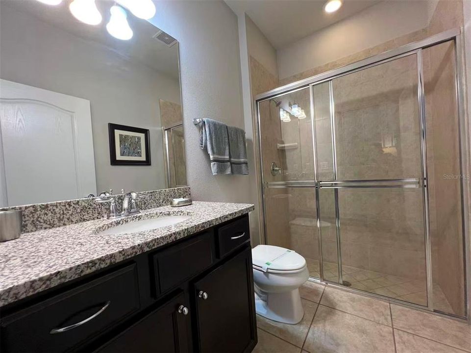 En Venta: $715,000 (8 camas, 6 baños, 4041 Pies cuadrados)